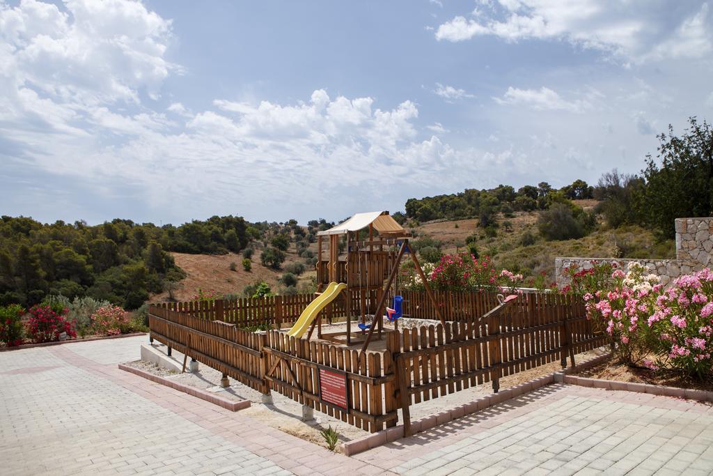 Edem Resort Porto Heli Exterior foto